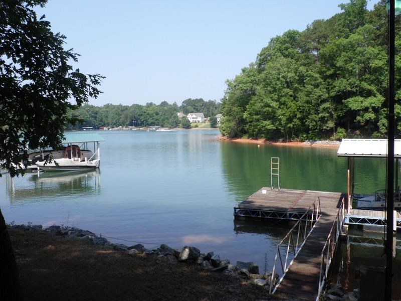 23060 Mcdonald Pointe Road