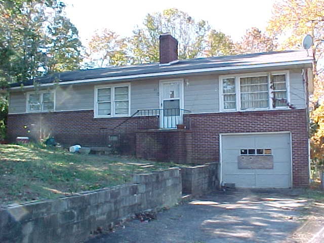 415 Hilltop Drive