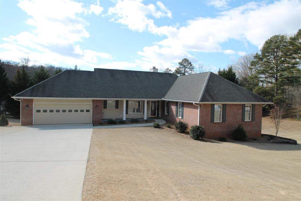 105 Shorecrest Drive