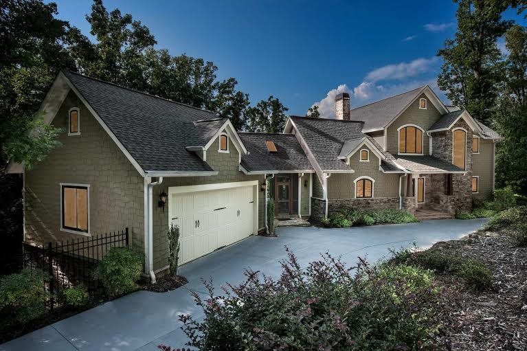 120 Saint Stephen Drive