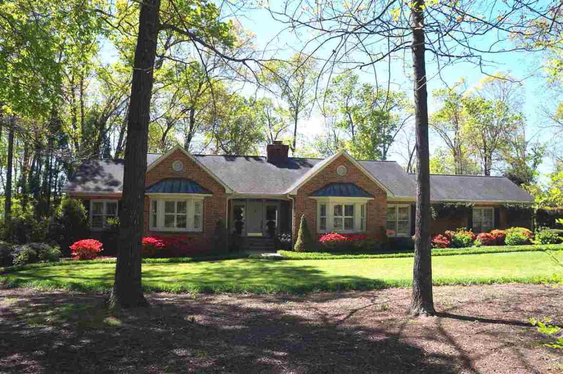 1006 Thornehill Drive