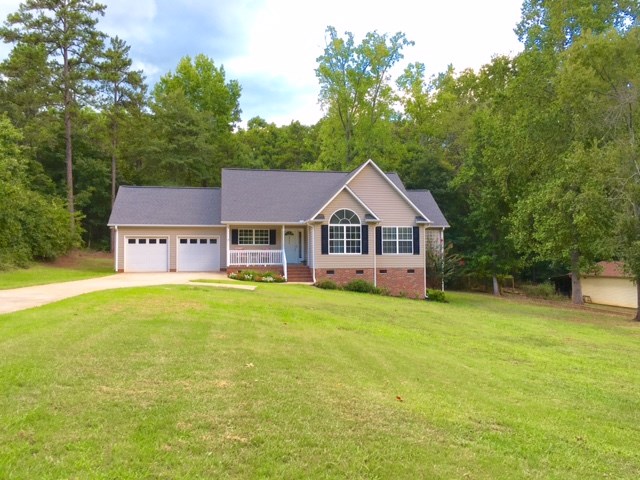 711 Sunny Shore Lane