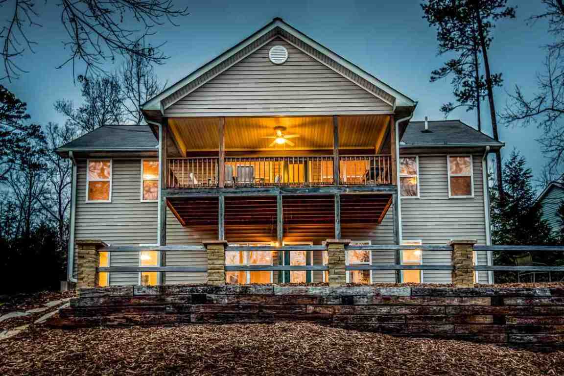 209 Stone River Drive