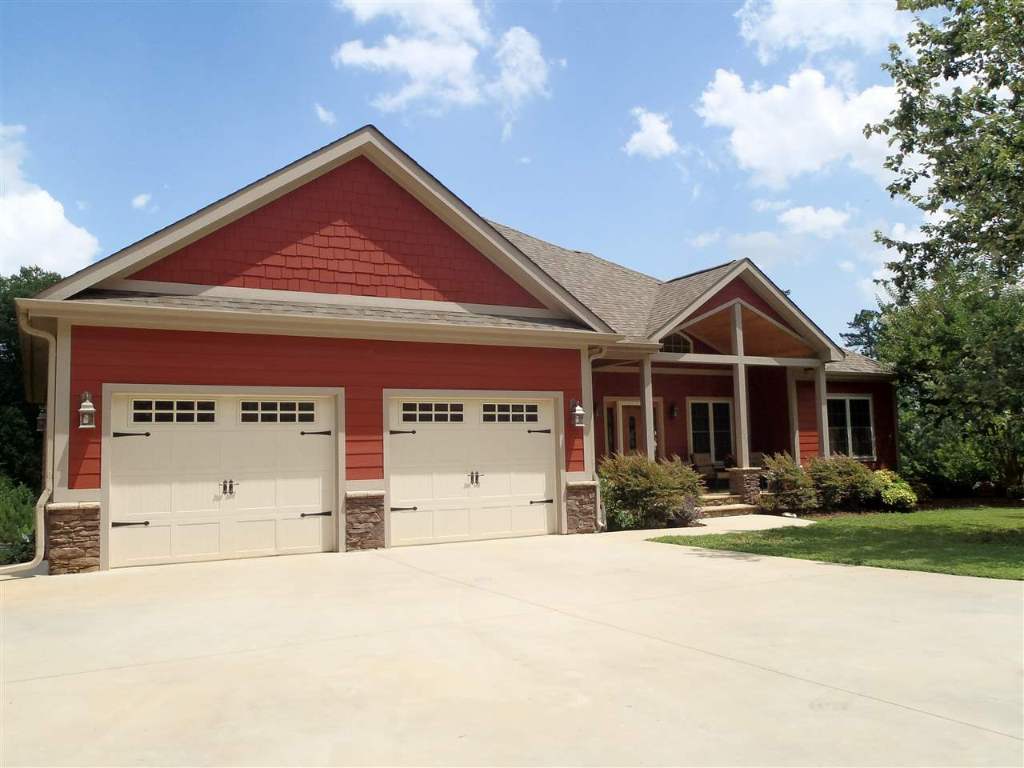 601 Timberwood Court