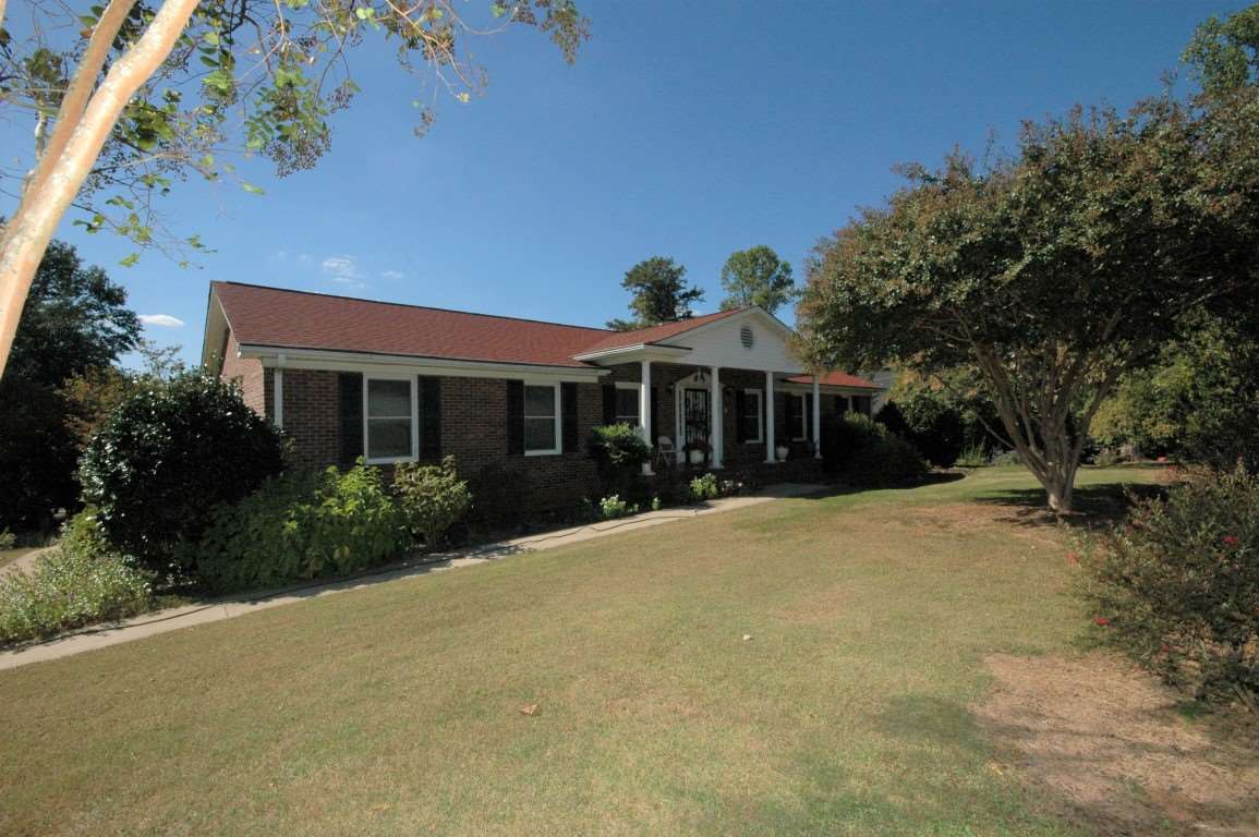 1701 Six Mile Highway