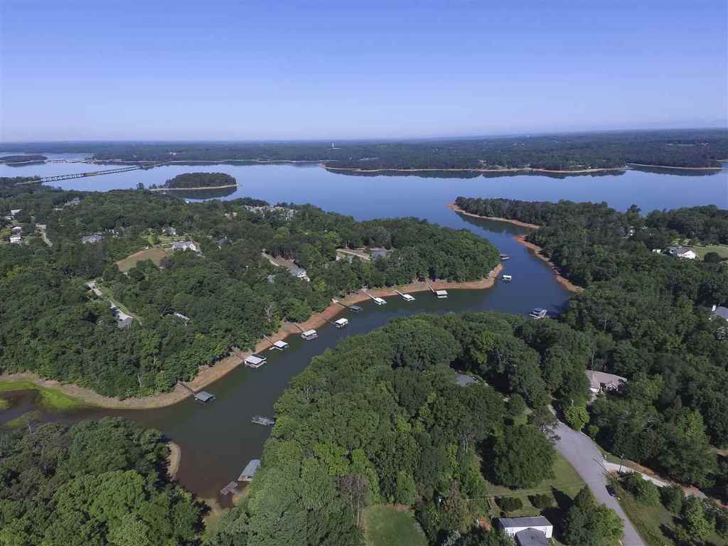 Property image 1 at 415 Graham Road, Anderson, SC 29625