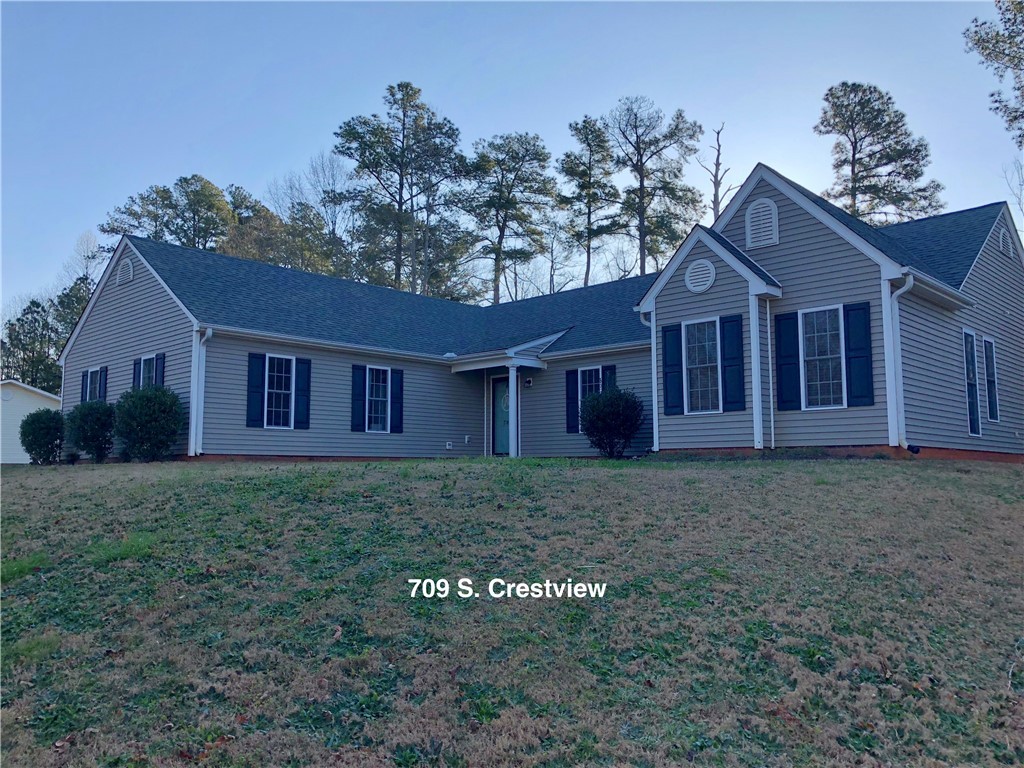 Property image 1 at 709 Crestview Drive, Seneca, SC 29678
