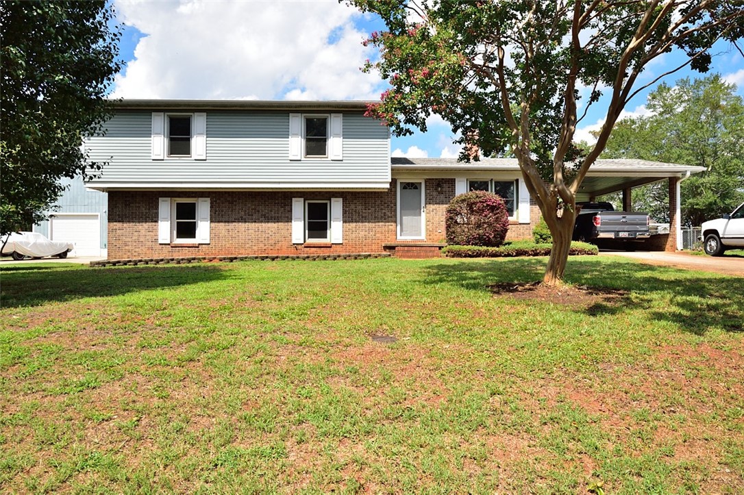 Property image 1 at 102 Meadow Drive, Seneca, SC 29678