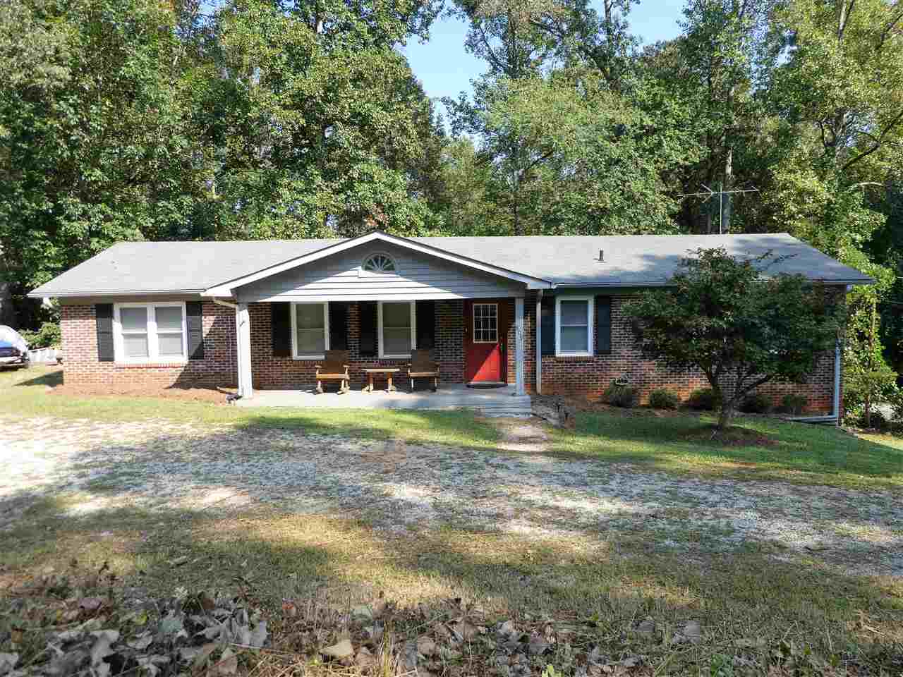Property image 1 at 809 Mulholland Drive, Seneca, SC 29672
