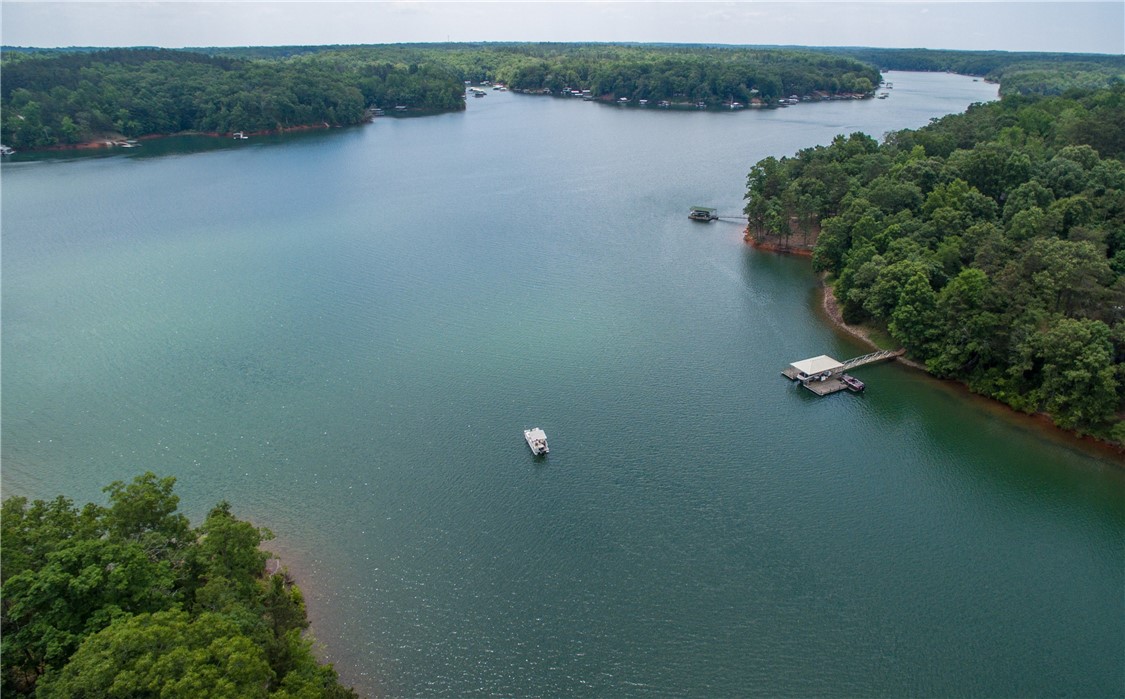 Property image 1 at 124 Sequoyah Road, Fair Play, GA 29643