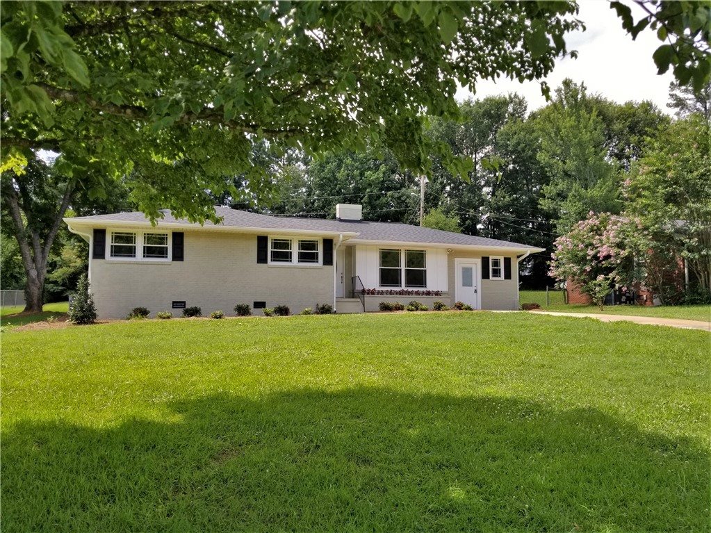 Property image 1 at 228 Bedford Forest Avenue, Anderson, SC 29625