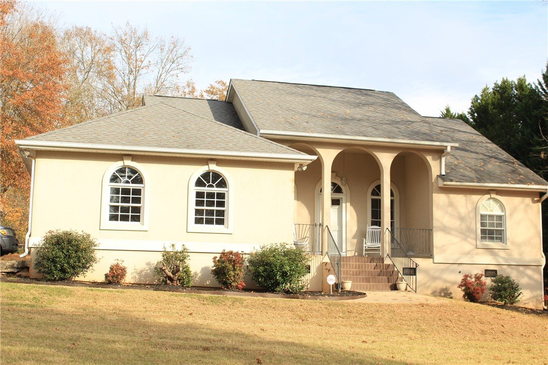 Property image 1 at 912 Meadow Lane, Anderson, SC 29621