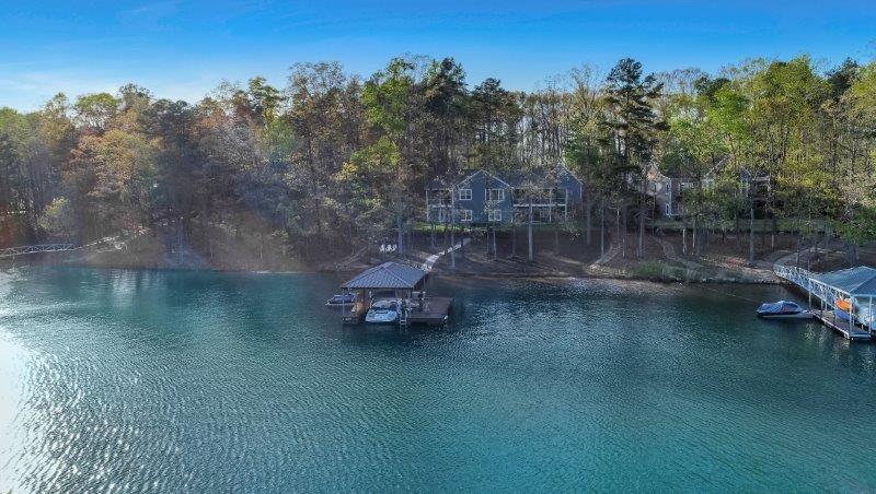 118 Pointe Harbor Drive