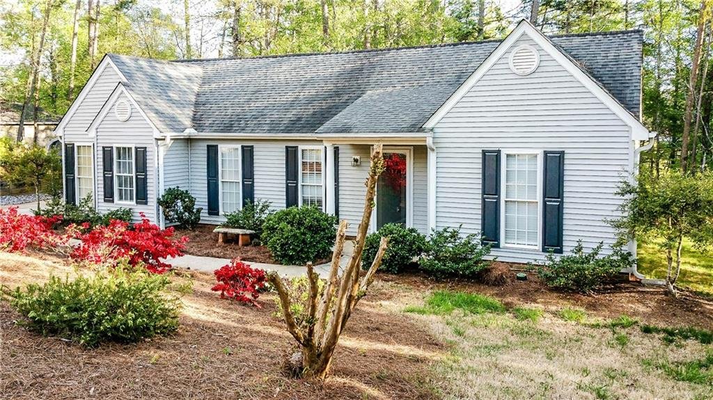 Property image 1 at 127 Sycamore Lane, Walhalla, SC 29691