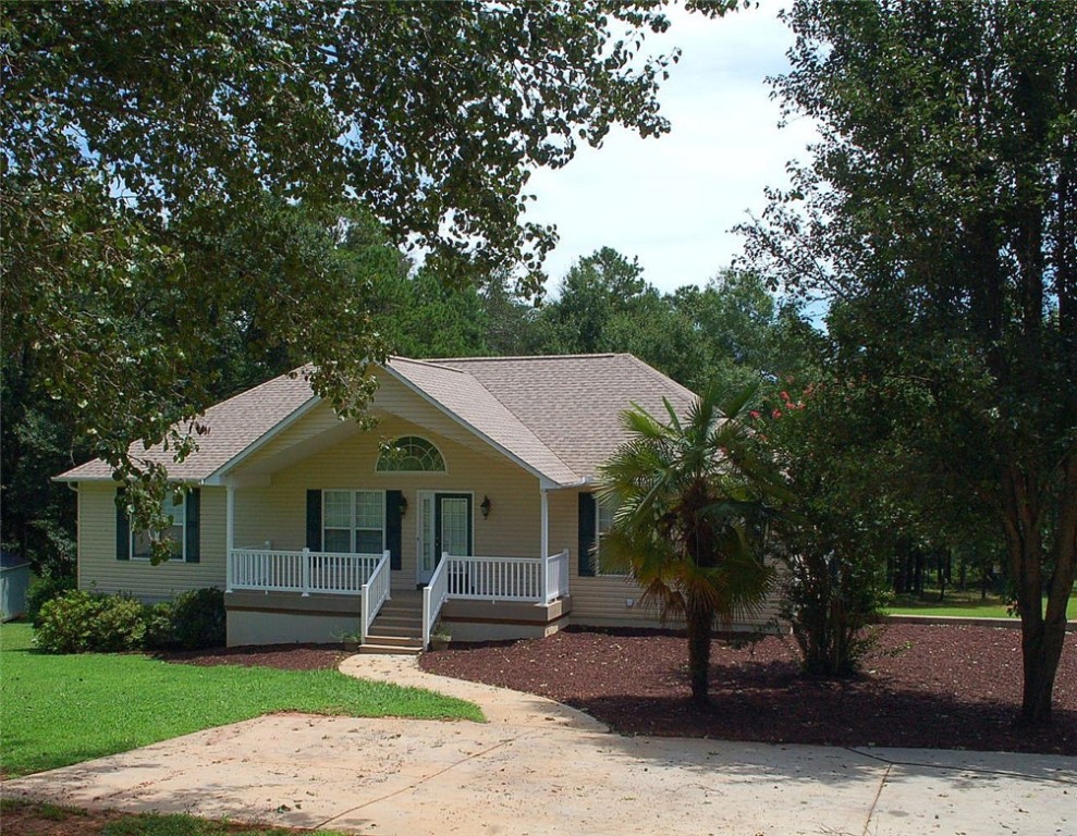 Property image 1 at 286 Penny Lane, Townville, SC 29689