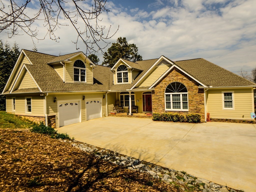 1323 Stamp Creek Road