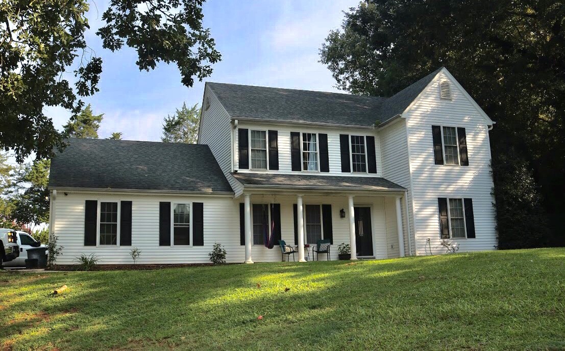 Property image 1 at 200 Edgewater Drive, Anderson, SC 29626