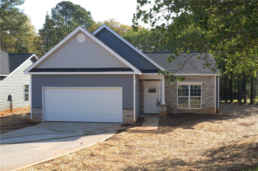 Property image 1 at 115 Dundee Court, Anderson, SC 29621