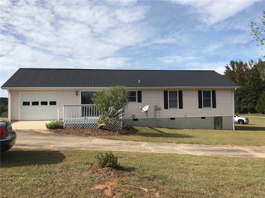 Property image 1 at 131 Lake Drive, Fair Play, SC 29643