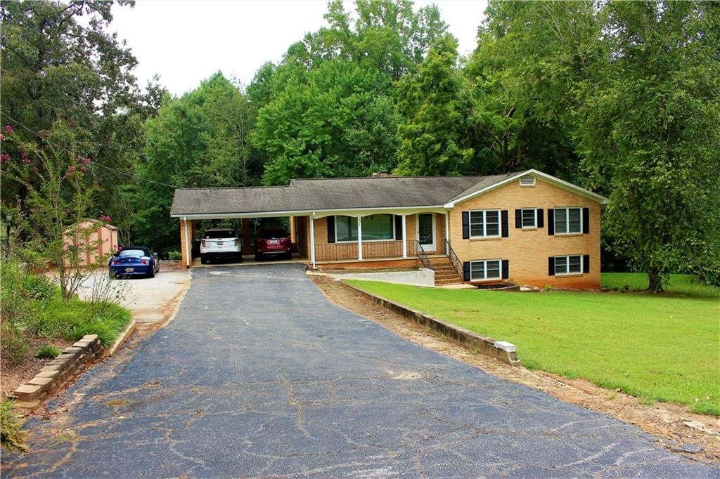 Property image 1 at 5035 Forest Drive, Seneca, SC 29672