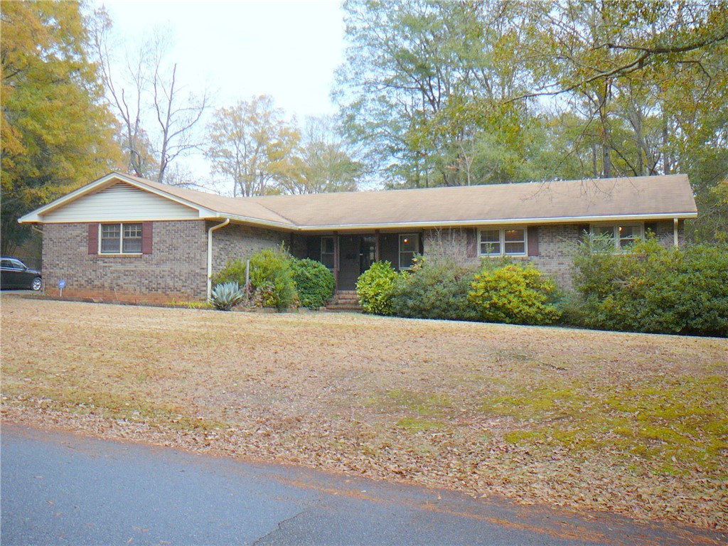 Property image 1 at 105 Carswell Drive, Anderson, SC 29624