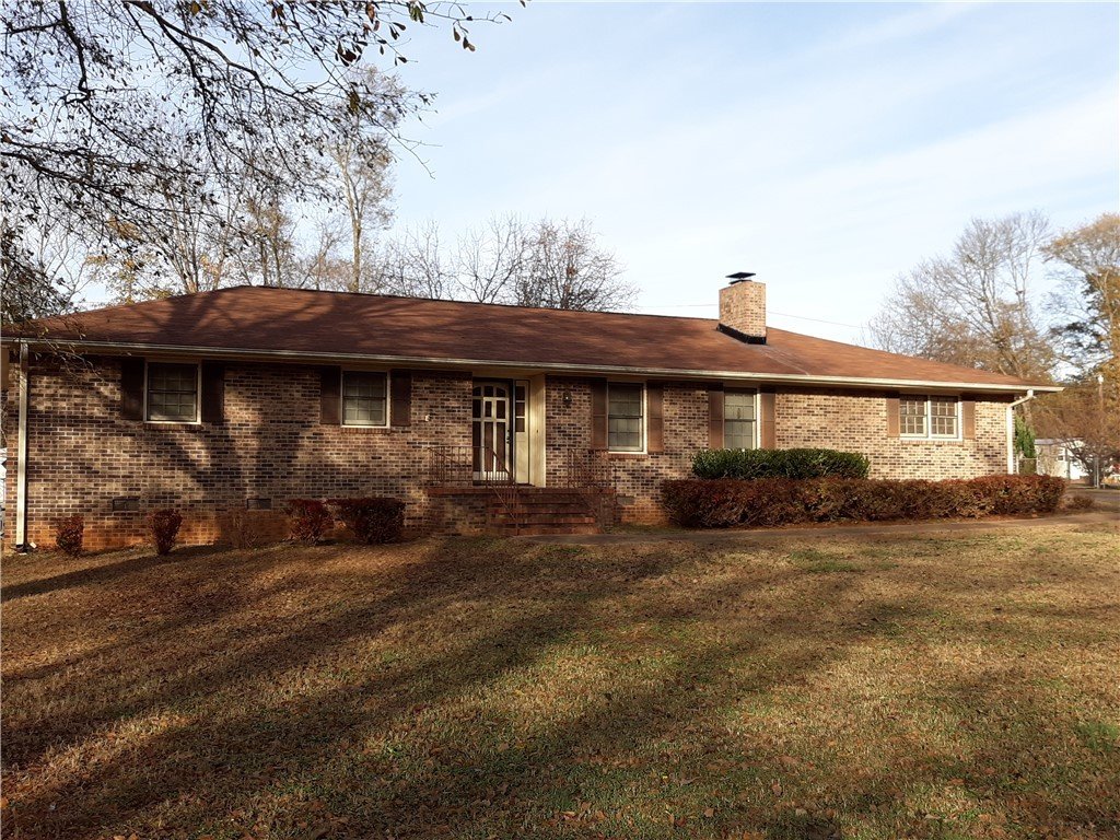 Property image 1 at 136 Victorian Drive, Anderson, SC 29625