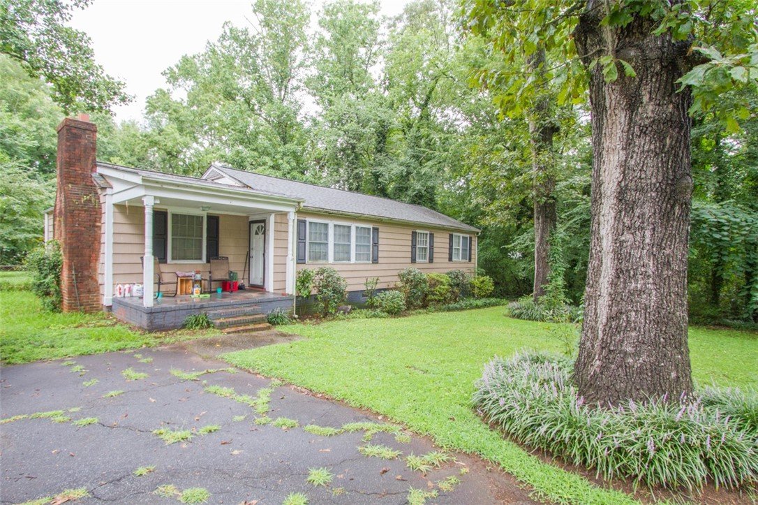 Property image 1 at 915 Chester Circle, Pendleton, SC 29670