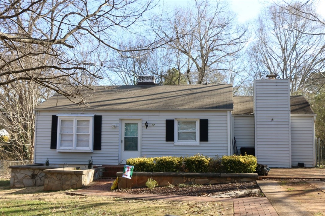 Property image 1 at 427 Elm Street, Pendleton, SC 29670