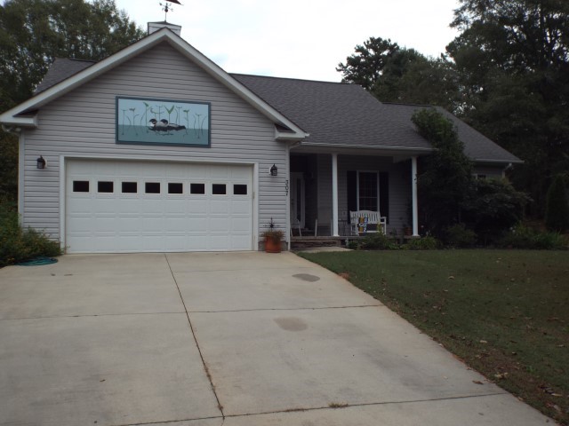 307 Valley View Drive