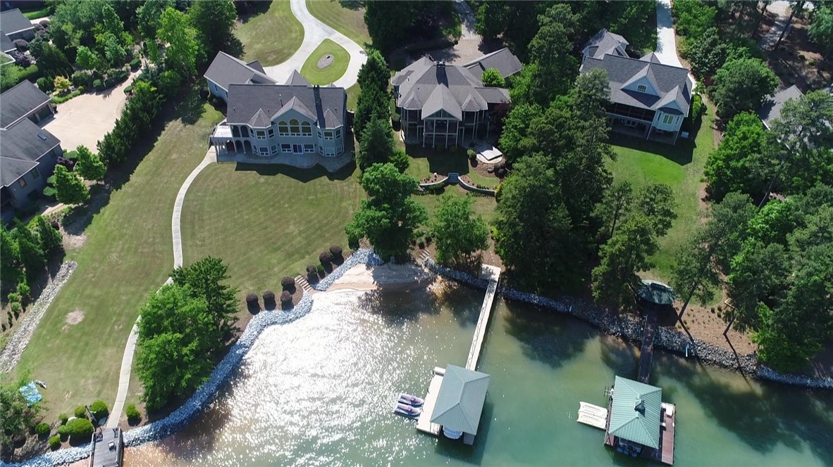 120 Pineridge Pointe Drive