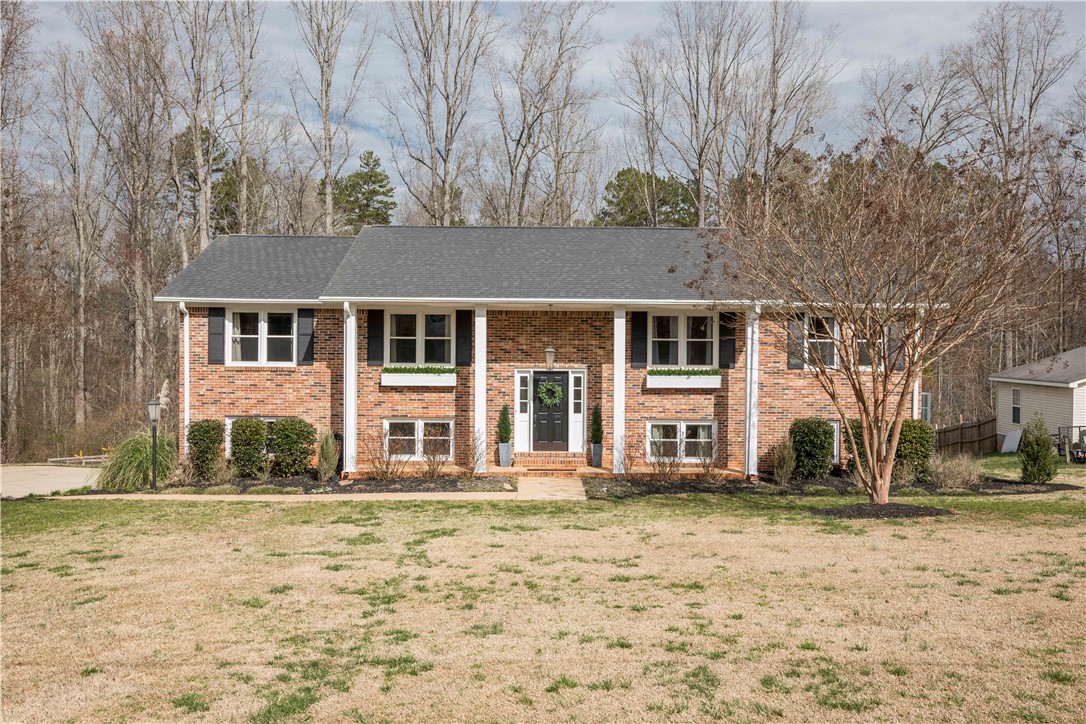 Property image 1 at 136 Galerie Drive, Easley, SC 29642