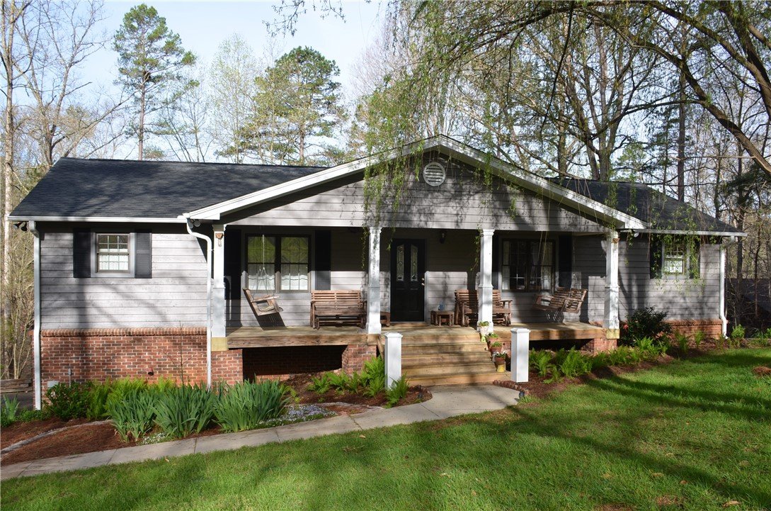 1484 Coneross Point Drive