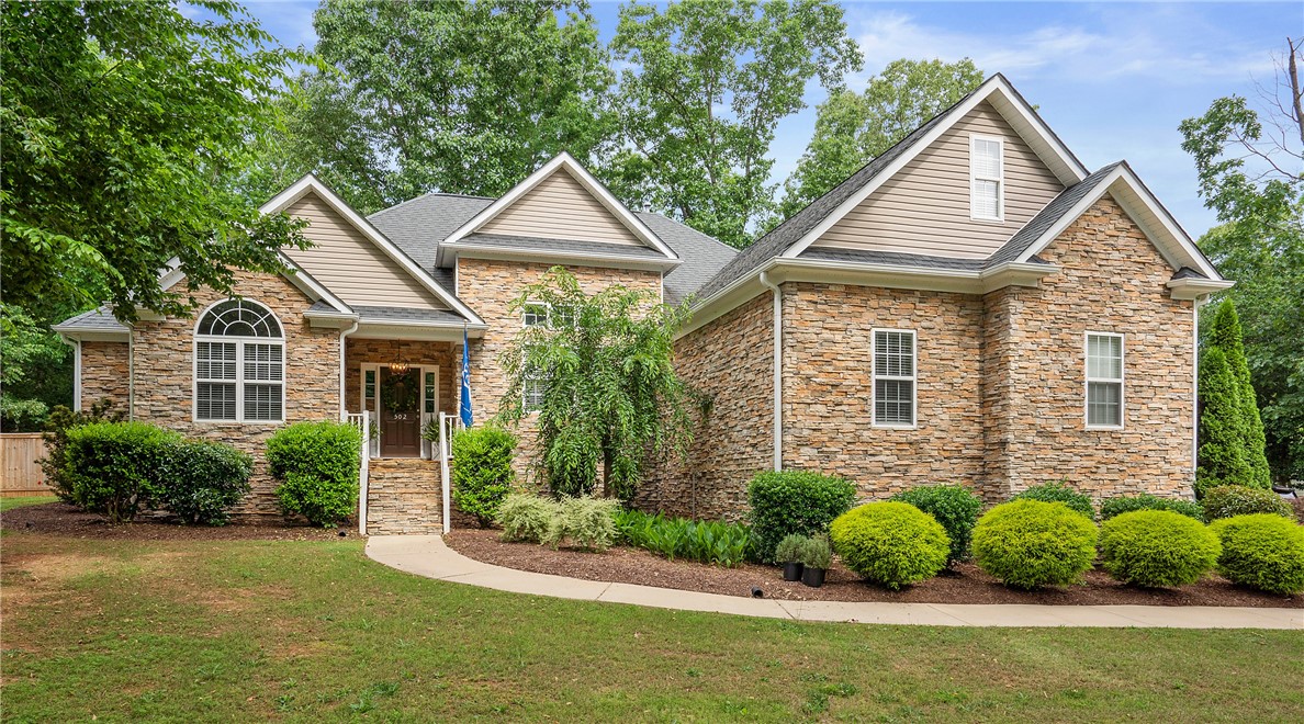 Property image 1 at 502 Lakeside Drive, Anderson, SC 29621
