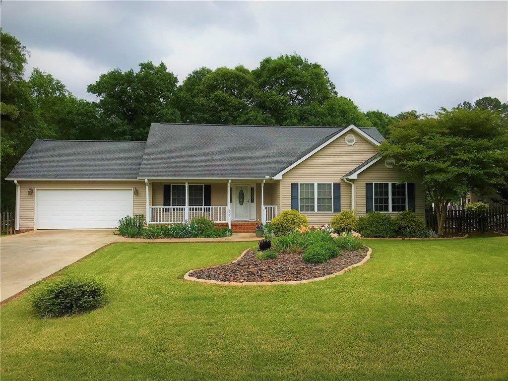 Property image 1 at 107 Anne Hutto Road, Anderson, SC 29625