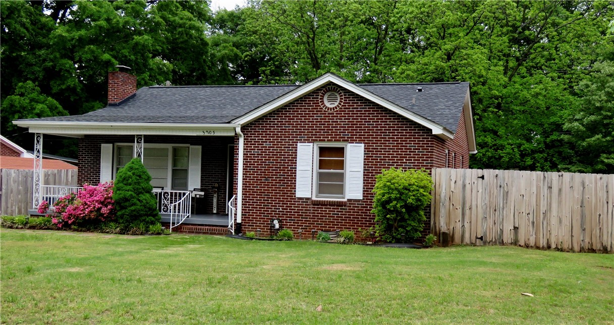 Property image 1 at 3205 Algonquin Avenue, Anderson, SC 29626