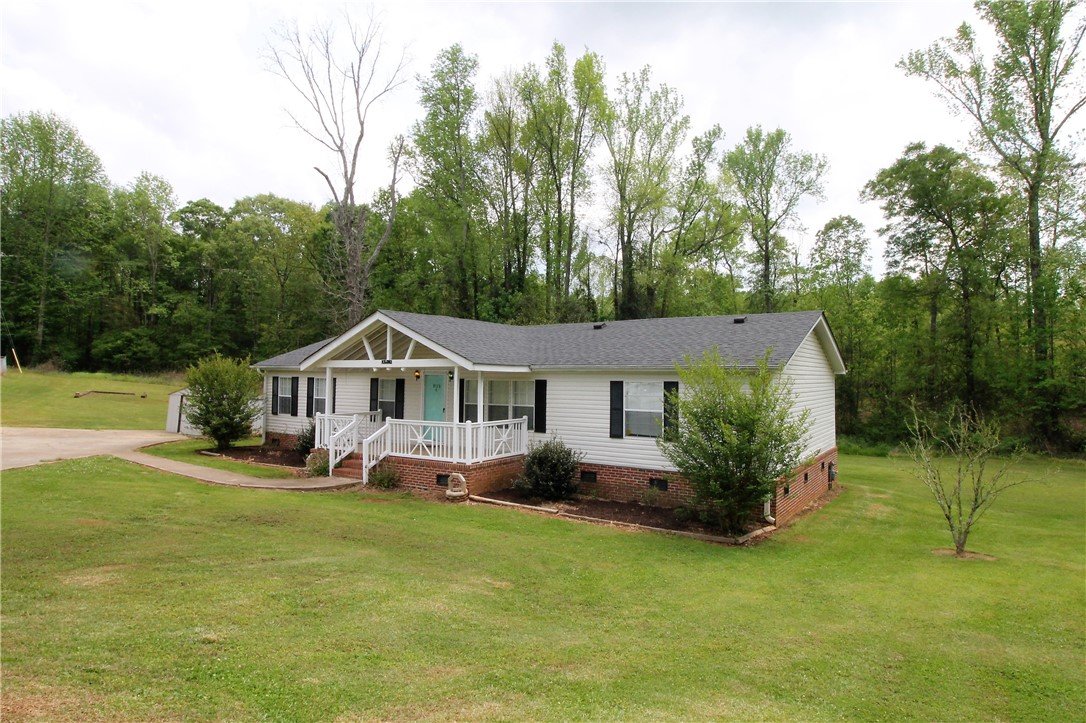 Property image 1 at 3926 Seminole Avenue, Anderson, SC 29626