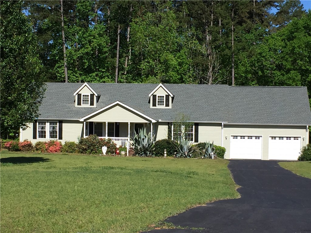 Property image 1 at 245 Bay Ridge Drive, Townville, SC 29689