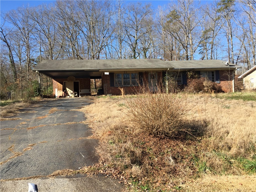 Property image 1 at 3031 Forest Drive, Seneca, SC 29678