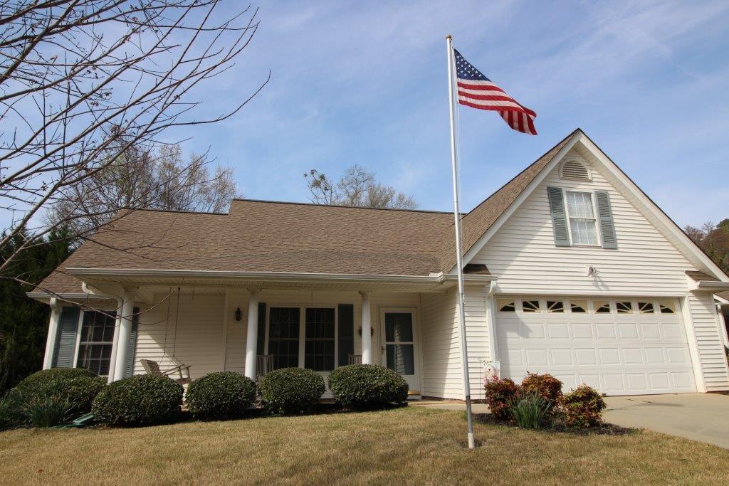 Property image 1 at 123 Grand Oak Circle, Pendleton, SC 29670