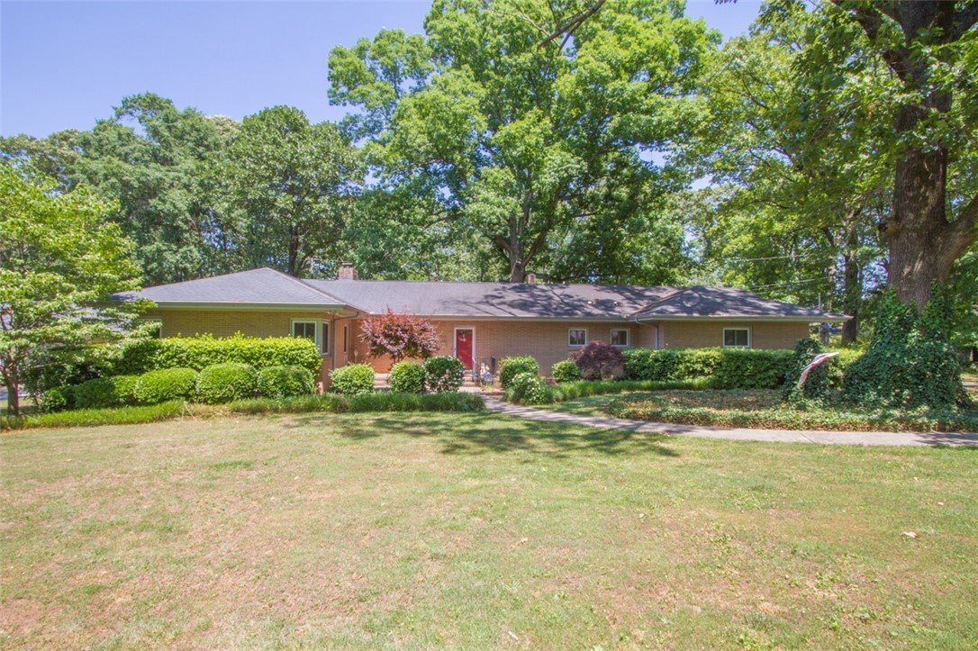 Property image 1 at 2808 Barnard E Bee Avenue, Anderson, SC 29625