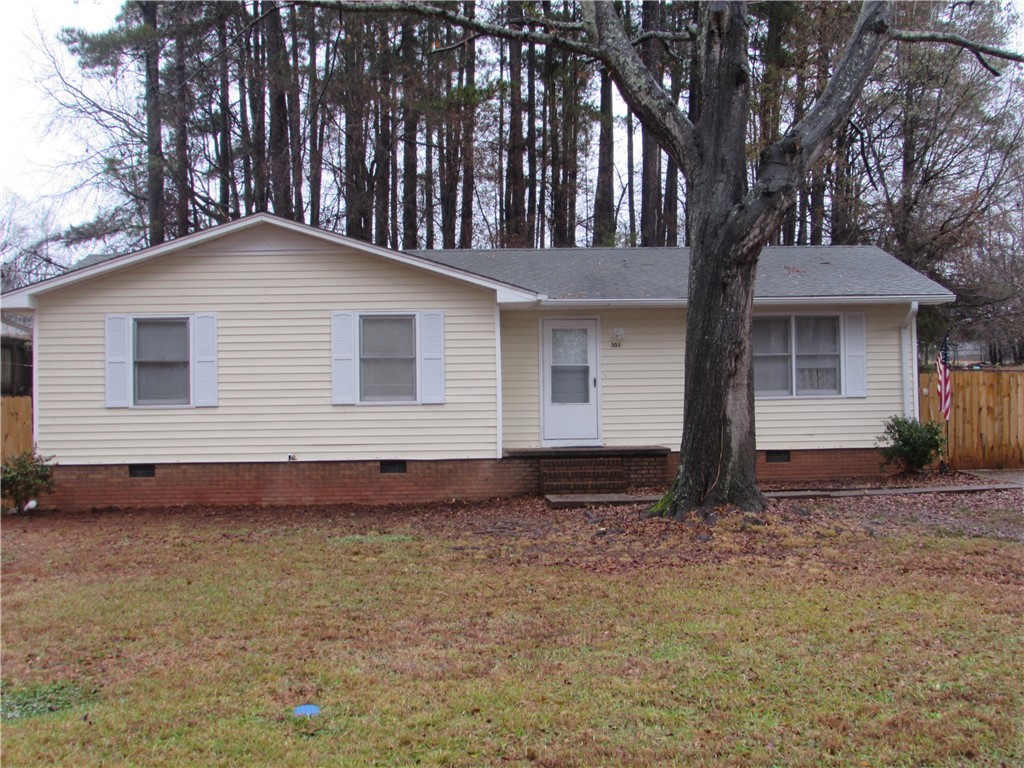 Property image 1 at 303 Spring Forest Drive, Central, SC 29630