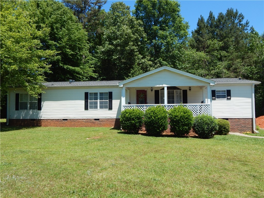 Property image 1 at 121 Laverne Lane, Walhalla, SC 29691
