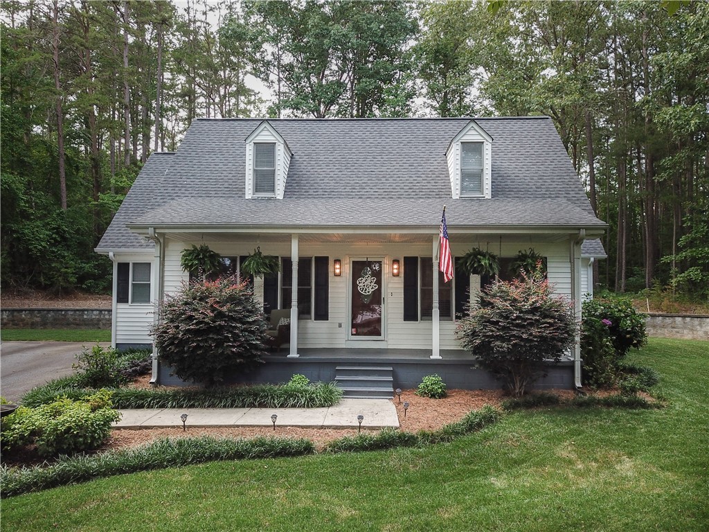 207 E Martinshore Drive