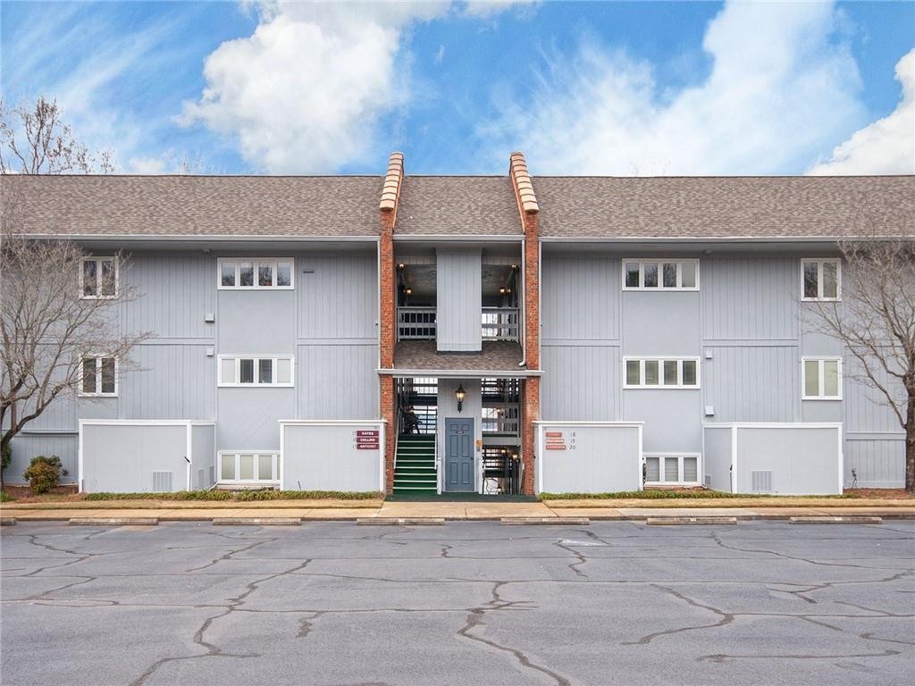 Property image 1 at 18 Harbor Gate Drive, Anderson, SC 29625