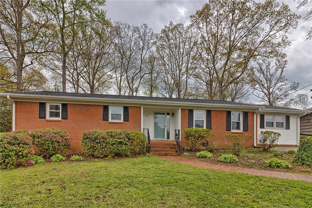 Property image 1 at 217 Sylvia Road, Easley, SC 29642