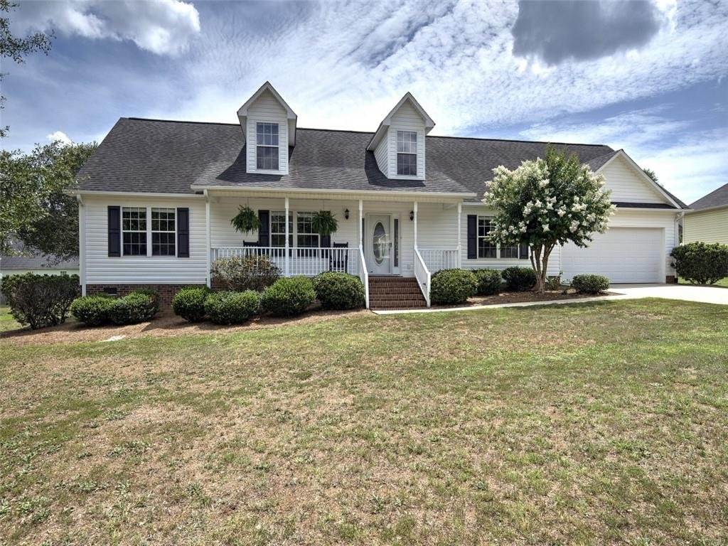 Property image 1 at 106 Amberwood Drive, Anderson, SC 29621