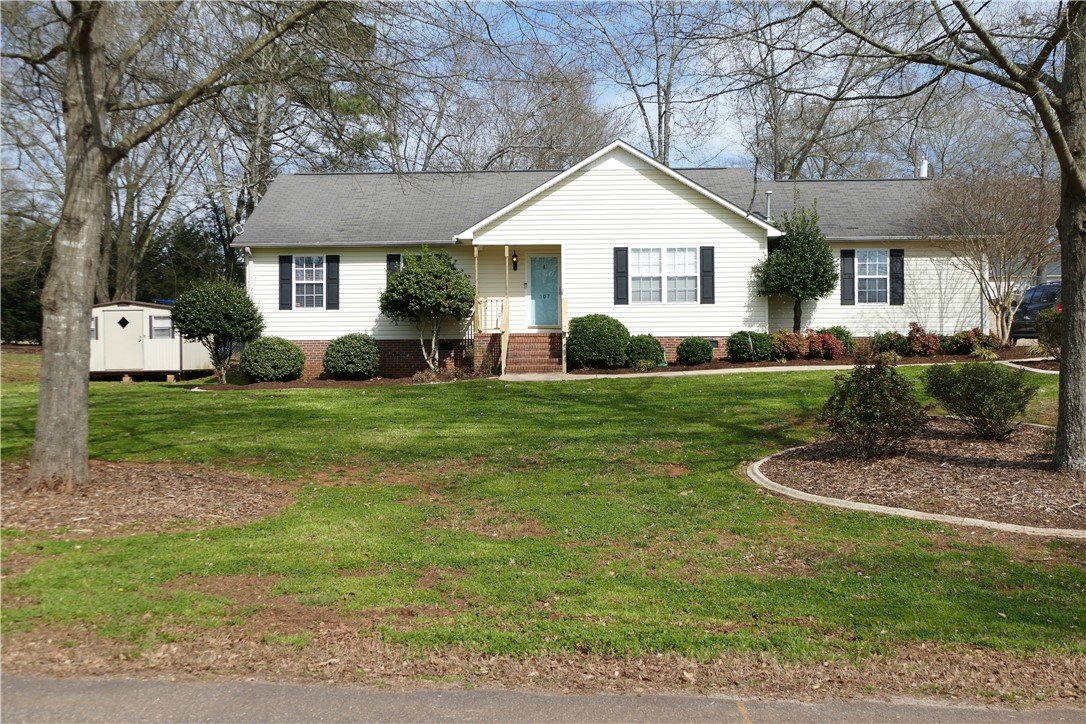 Property image 1 at 107 Shoalview Drive, Anderson, SC 29625