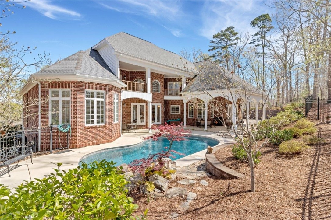 Property image 1 at 208 Horse Head Point, Seneca, SC 29672