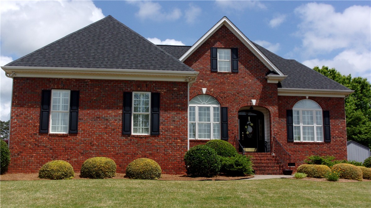 Property image 1 at 102 Club Ridge Drive, Pickens, SC 29671