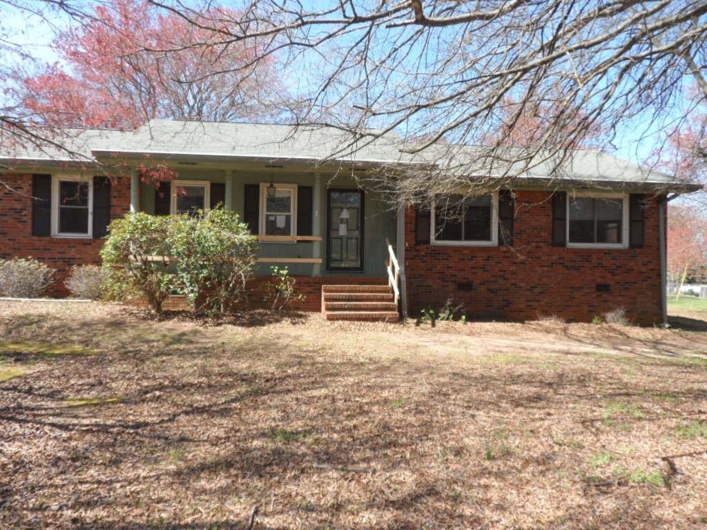 Property image 1 at 105 Donaree Drive, Anderson, SC 29625